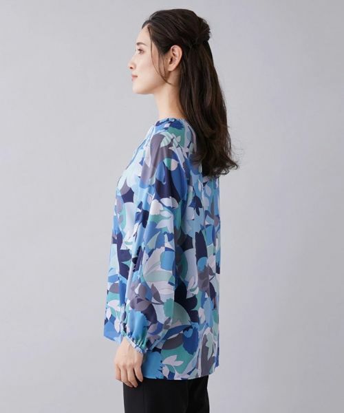Leilian / レリアン シャツ・ブラウス | 幾何学柄Vネックオーバーブラウス | 詳細5
