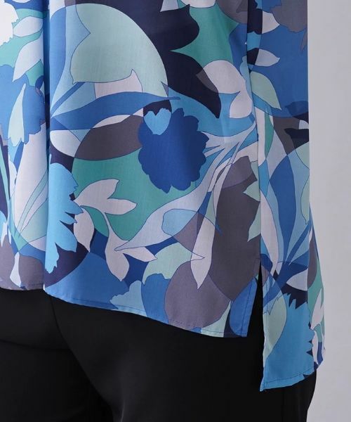 Leilian / レリアン シャツ・ブラウス | 幾何学柄Vネックオーバーブラウス | 詳細9