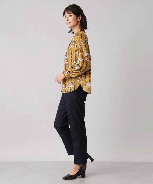 Leilian / レリアン シャツ・ブラウス | 総柄プリントバンドカラーブラウス【ROCHAS Premiere】【RATTI】 | 詳細2