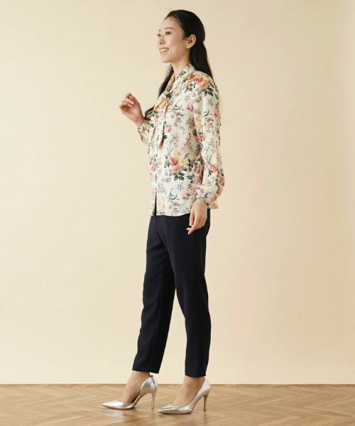 Leilian / レリアン シャツ・ブラウス | フラワー柄ボウタイライクブラウス【ROCHAS Premiere】【RATTI】 | 詳細2