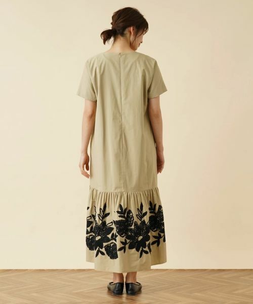 Leilian / レリアン ドレス | プリント切替キーネックワンピース | 詳細6