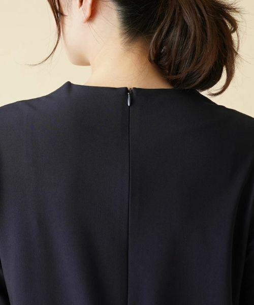 Leilian / レリアン シャツ・ブラウス | Vネック七分袖オーバーブラウス【ROCHAS Premiere】 | 詳細8