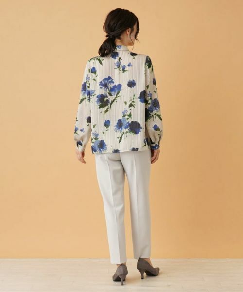 Leilian / レリアン シャツ・ブラウス | フラワー柄ボウタイ比翼ブラウス【ROCHAS Premiere】 | 詳細6
