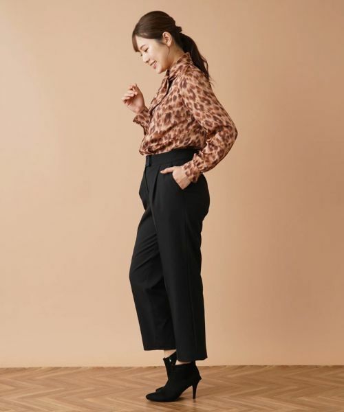 Leilian / レリアン その他パンツ | クロップドタックパンツ【my perfect wardrobe】 | 詳細16