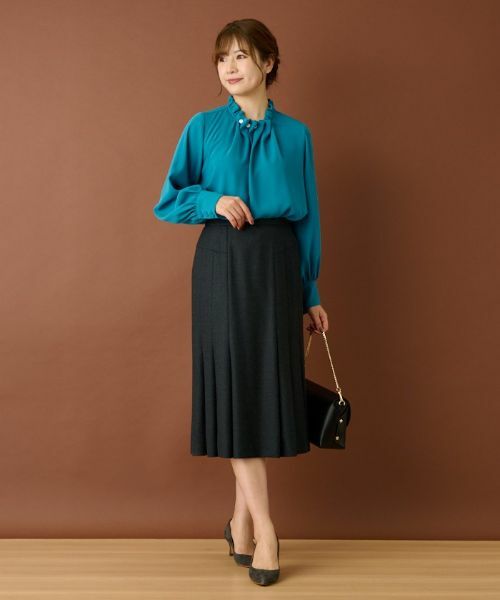 Leilian / レリアン シャツ・ブラウス | ビジューギャザーネックブラウス | 詳細1