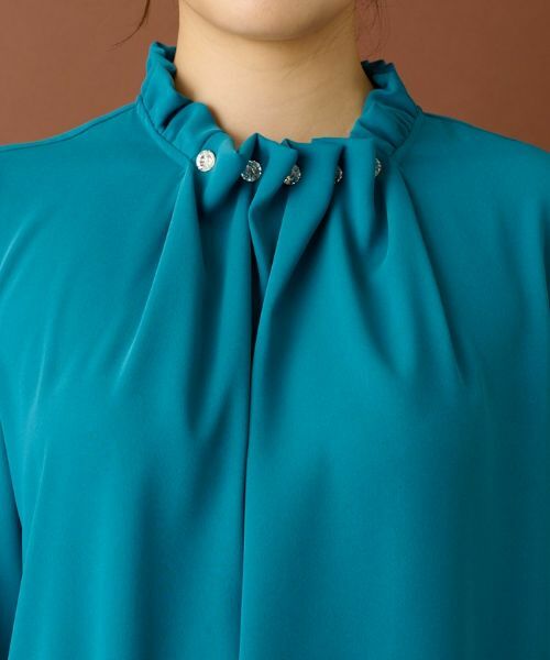 Leilian / レリアン シャツ・ブラウス | ビジューギャザーネックブラウス | 詳細10