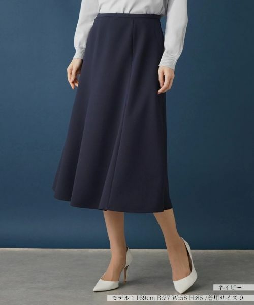 Leilian / レリアン ミニ・ひざ丈スカート | 無地フレアスカート(ネイビー)