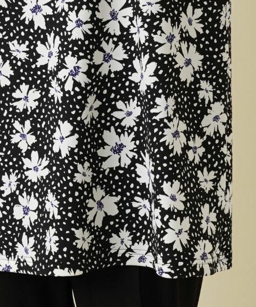 Leilian / レリアン シャツ・ブラウス | フラワープリントプルオーバーブラウス | 詳細10