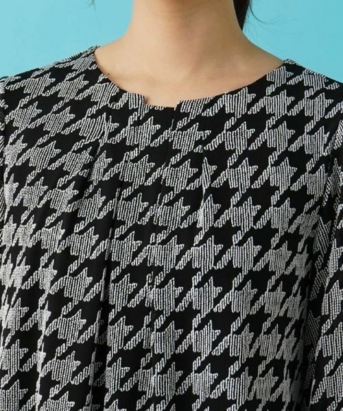 Leilian / レリアン シャツ・ブラウス | 洗える千鳥格子柄刺繍プルオーバーブラウス【パワーネット素材】 | 詳細7