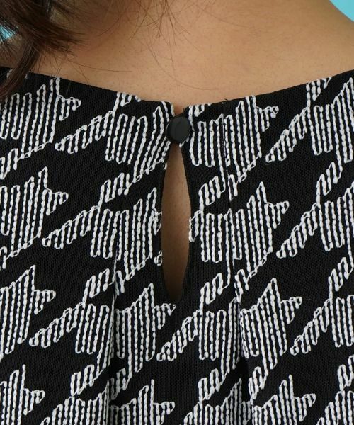 Leilian / レリアン シャツ・ブラウス | 洗える千鳥格子柄刺繍プルオーバーブラウス【パワーネット素材】 | 詳細9