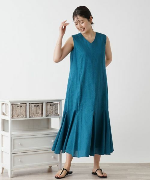 Leilian / レリアン ドレス | 洗えるVネックノースリーブロングワンピース | 詳細9