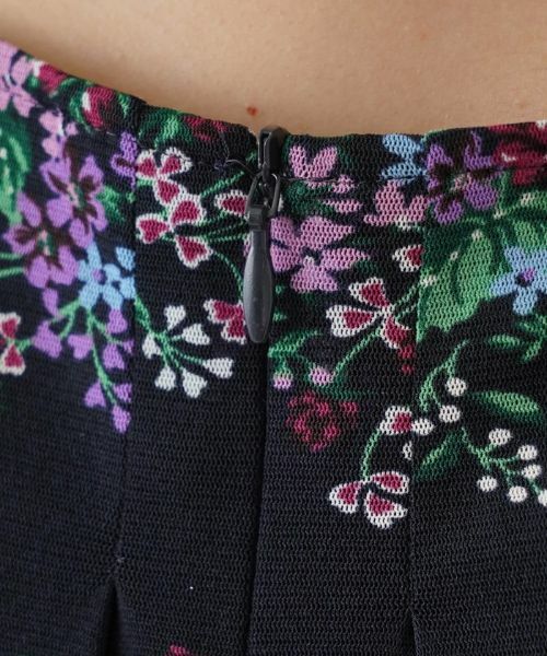 Leilian / レリアン ドレス | 洗えるフラワーボーダーワンピース【パワーネット素材】 | 詳細13