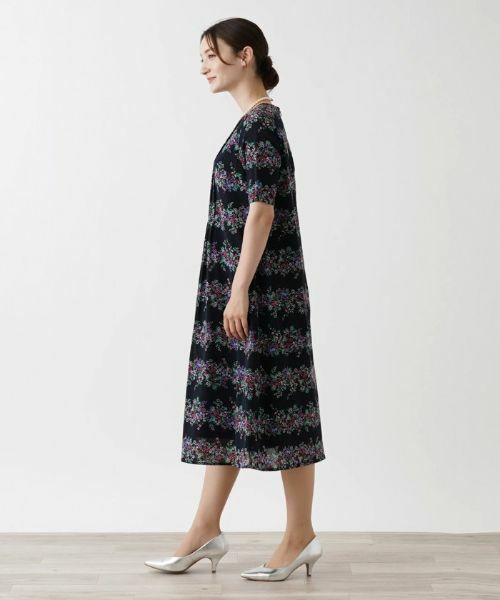 Leilian / レリアン ドレス | 洗えるフラワーボーダーワンピース【パワーネット素材】 | 詳細5