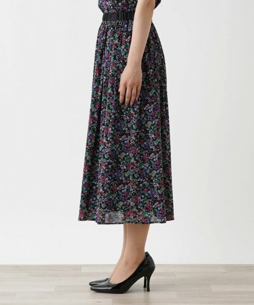 Leilian / レリアン ミニ・ひざ丈スカート | 洗えるフラワーガーデンフレアスカート【パワーネット素材】 | 詳細9