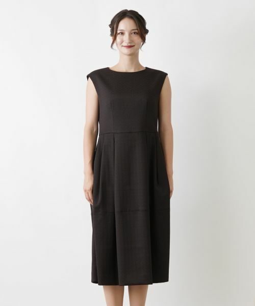 Leilian / レリアン ドレス | 幾何学模様ノースリーブワンピース | 詳細4