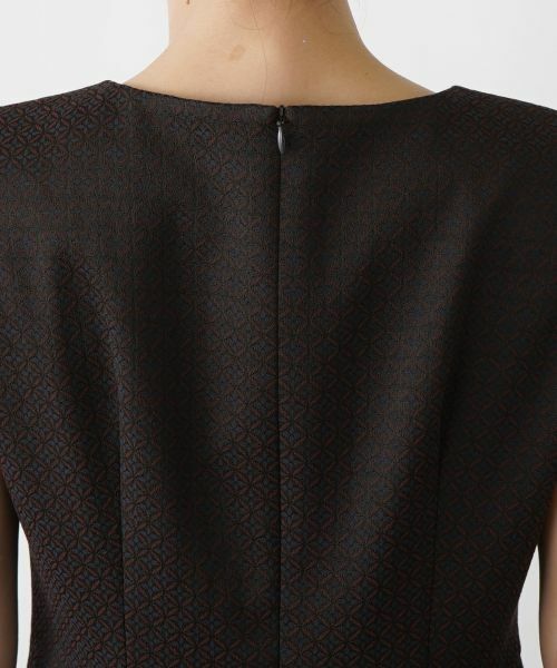 Leilian / レリアン ドレス | 幾何学模様ノースリーブワンピース | 詳細8