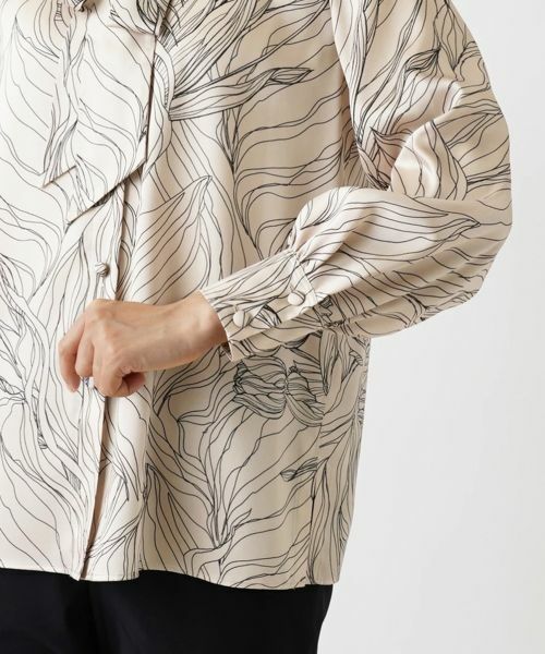 Leilian / レリアン シャツ・ブラウス | フラワーデザインボウタイブラウス【ROCHAS Premiere】 | 詳細11