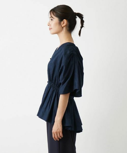 Leilian / レリアン シャツ・ブラウス | 洗えるVネック半袖ブラウス【Leilian WHITE LABEL】 | 詳細14