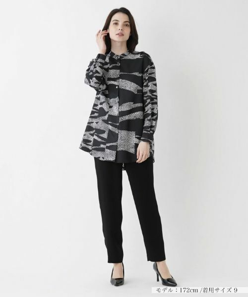 Leilian / レリアン シャツ・ブラウス | モノトーン総プリントブラウス | 詳細10