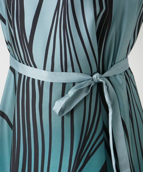 Leilian / レリアン ドレス | プリントVネックフレアワンピース | 詳細13