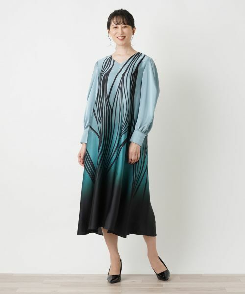 Leilian / レリアン ドレス | プリントVネックフレアワンピース | 詳細4