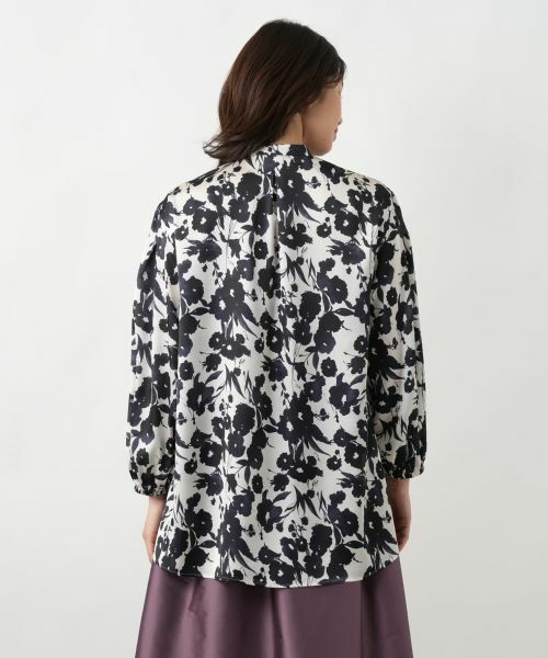 Leilian / レリアン シャツ・ブラウス | 【店舗人気】フラワー柄バンドカラーブラウス【BINDA】 | 詳細6