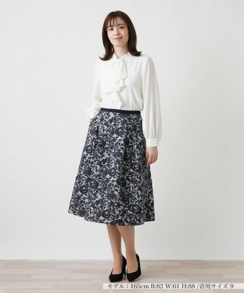 Leilian / レリアン ミニ・ひざ丈スカート | 膨れジャカードタックスカート | 詳細1