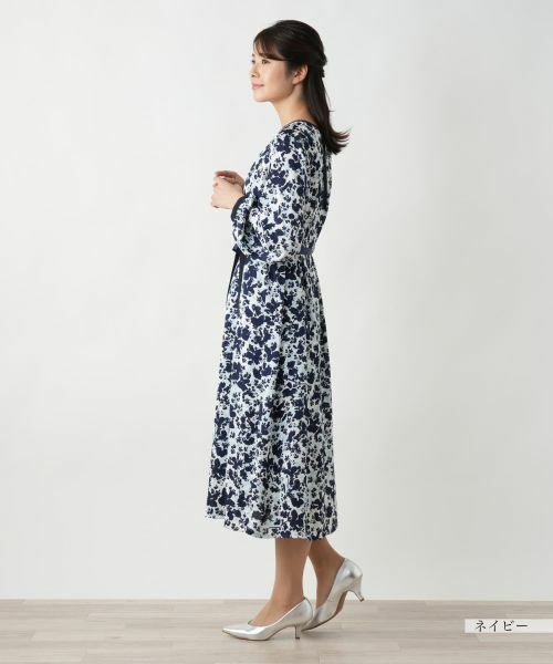 セール】 プリントフレアワンピース【Leilian WHITE LABEL
