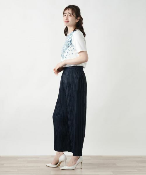 タグ付き美品　レリアンネイビー11号　　　ウォッシャブルプリーツワイドパンツ 店舗人気】ワイドパンツ【Leilian WHITE LABEL】|レリアン