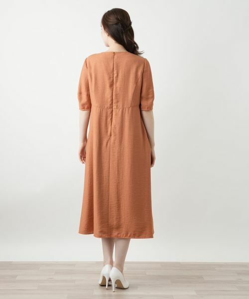 Leilian レリアン　ワンピース　大きいサイズ　11号　Lサイズ　未使用 極美品】 Leilian レリアン ワンピース 半袖 11号 Lサイズ