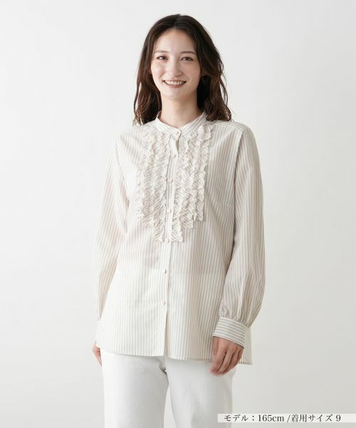 Leilian / レリアン シャツ・ブラウス | フリルストライプブラウス(ベージュ)