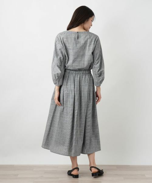 Leilian / レリアン ミニ・ひざ丈スカート | チェック刺繍フレアスカート | 詳細3