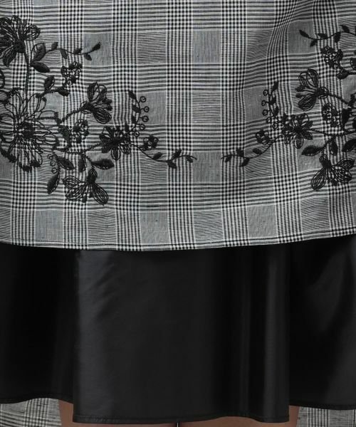 Leilian / レリアン ミニ・ひざ丈スカート | チェック刺繍フレアスカート | 詳細9