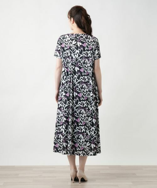 Leilian / レリアン プリントクルーネックカットソー【MUSE BY ROCHAS Premiere】 プリントクルーネックカットソー【MUSE BY ROCHAS Premiere
