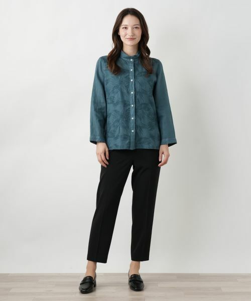 Leilian / レリアン シャツ・ブラウス | 刺繍バンドカラーブラウス【ROSSO35】 | 詳細1