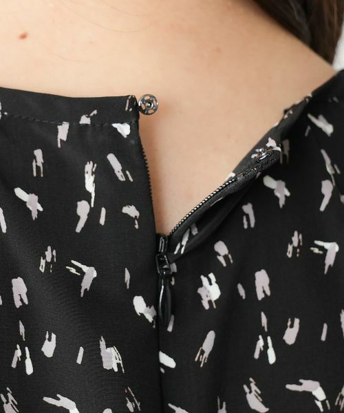 Leilian / レリアン シャツ・ブラウス | プリントクルーネックブラウス【Leilian WHITE LABEL】 | 詳細13