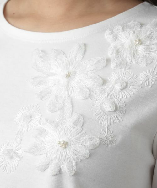 Leilian / レリアン Tシャツ | フラワー刺繍Tシャツ | 詳細14