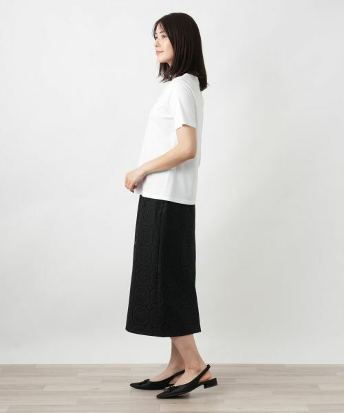 Leilian / レリアン Tシャツ | フラワー刺繍Tシャツ | 詳細5