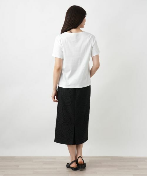 Leilian / レリアン Tシャツ | フラワー刺繍Tシャツ | 詳細6