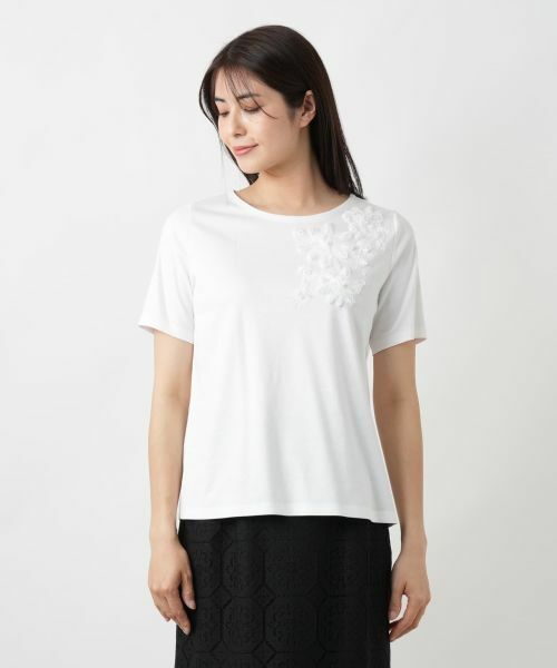 Leilian / レリアン Tシャツ | フラワー刺繍Tシャツ | 詳細7
