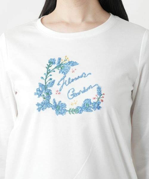 Leilian / レリアン Tシャツ | 刺繍クルーネックTシャツ | 詳細11