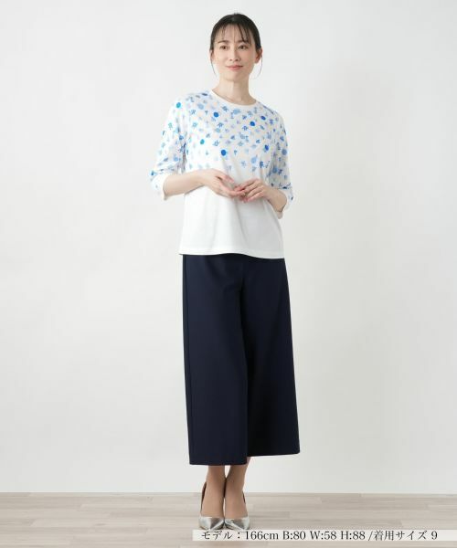 Leilian / レリアン Tシャツ | プリントクルーネックTシャツ | 詳細1