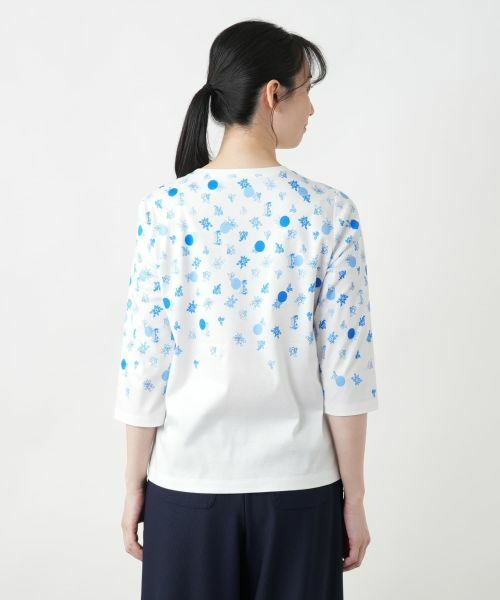 Leilian / レリアン Tシャツ | プリントクルーネックTシャツ | 詳細6