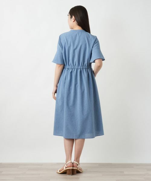 【美品】Leilianレリアン 2023 ストライプワンピース 青×白近年モデル 美品】Leilianレリアン 2023 ストライプワンピース 青×白近年モデル