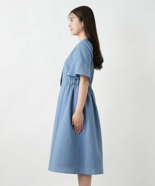 【美品】Leilianレリアン 2023 ストライプワンピース 青×白近年モデル 美品】Leilianレリアン 2023 ストライプワンピース 青×白近年モデル