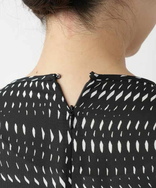 Leilian / レリアン ドレス | プリントフレアワンピース【Leilian WHITE LABEL】 | 詳細12