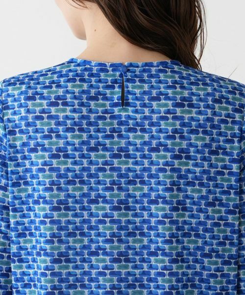 【未使用】レリアン ROCHAS チュニック 11号 タグ付き イタリア製生地 未使用】レリアン ROCHAS チュニック 11号 タグ付き イタリア製