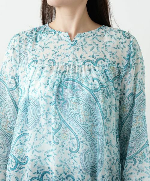 Leilian / レリアン シャツ・ブラウス | ペイズリー柄キーネックブラウス【ERICA】 | 詳細7