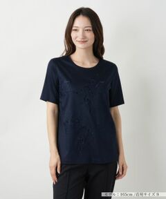 Leilian / レリアン Tシャツ | 刺繍Tシャツ【ROCHAS Premiere】