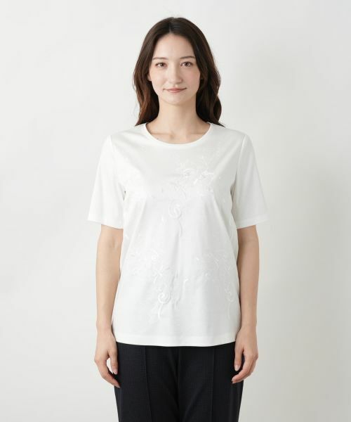 Leilian / レリアン Tシャツ | 刺繍Tシャツ【ROCHAS Premiere】 | 詳細7